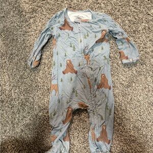 Caden Lane Blue Bear and Tree Print Kids Footie